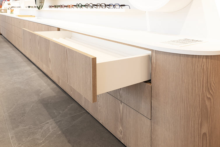 Durable drawer fronts in wood look